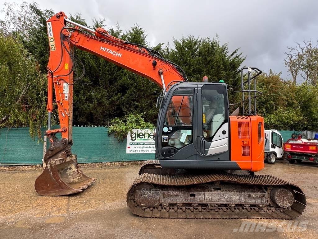 Hitachi ZX 135 US-5B Escavadoras de rastos