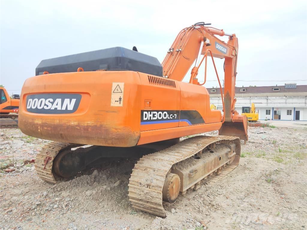 Doosan DH300LC-7 Escavadoras de rastos