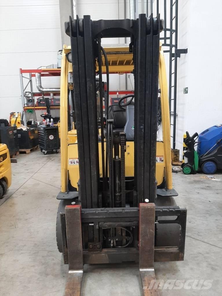 Hyster J 3.0 XN Empilhadores eléctricos