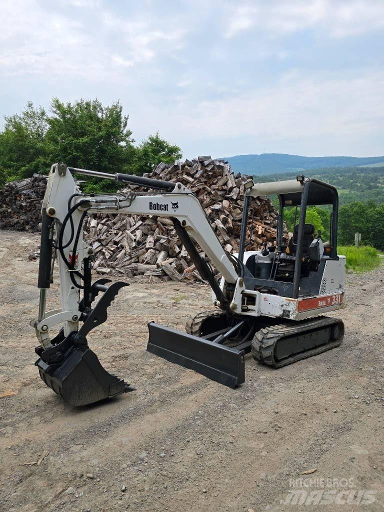 Bobcat X 331 Mini Escavadoras <7t