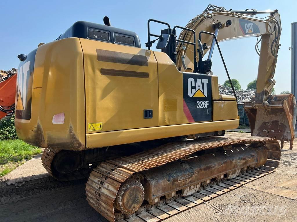 CAT 326FL Escavadoras de rastos