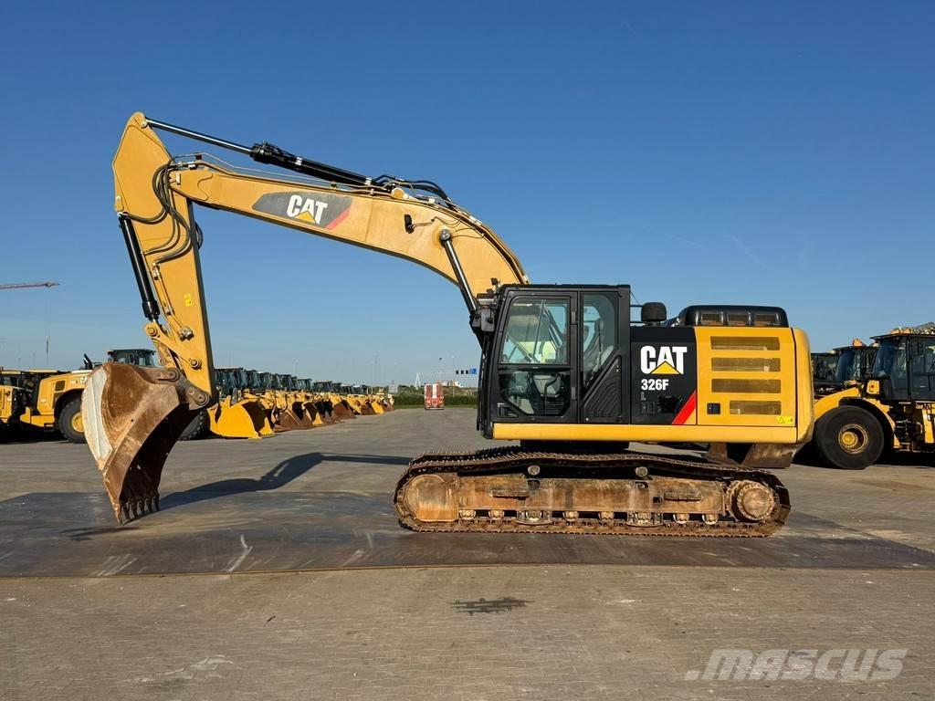 CAT 326FL Escavadoras de rastos