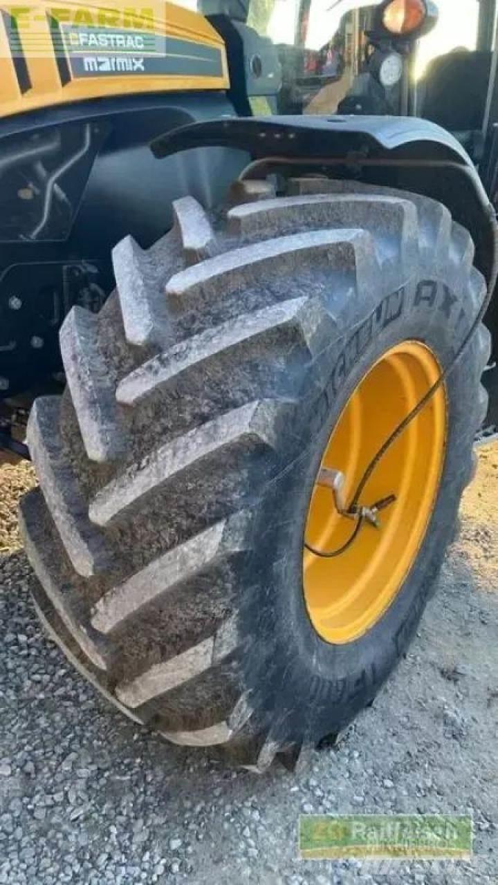 JCB fastrac 4220 Tratores Agrícolas usados