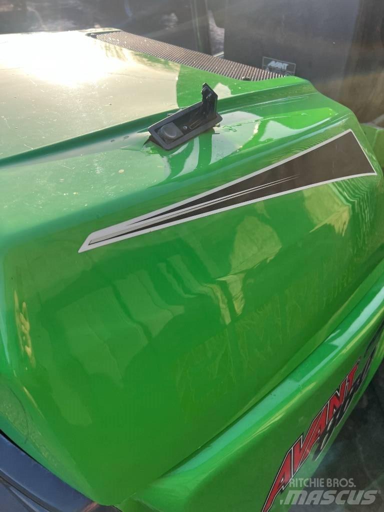 Avant 860 i Pás carregadoras de rodas
