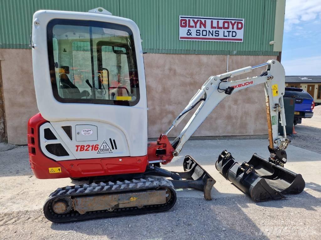 Takeuchi TB 216 A Mini Escavadoras <7t