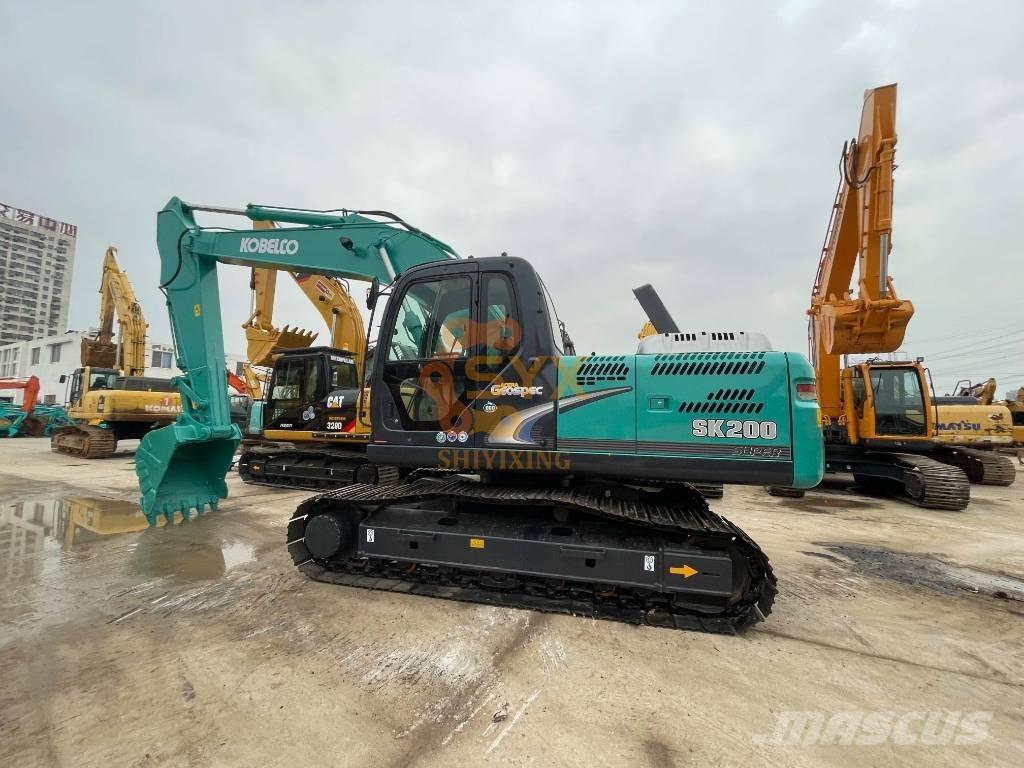 Kobelco SK 200-8 Escavadoras de rastos