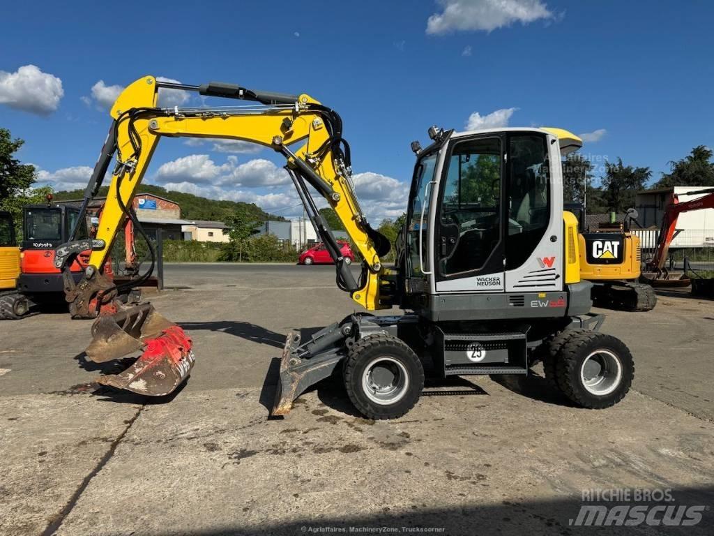 Wacker Neuson EW 65 Escavadoras de rodas