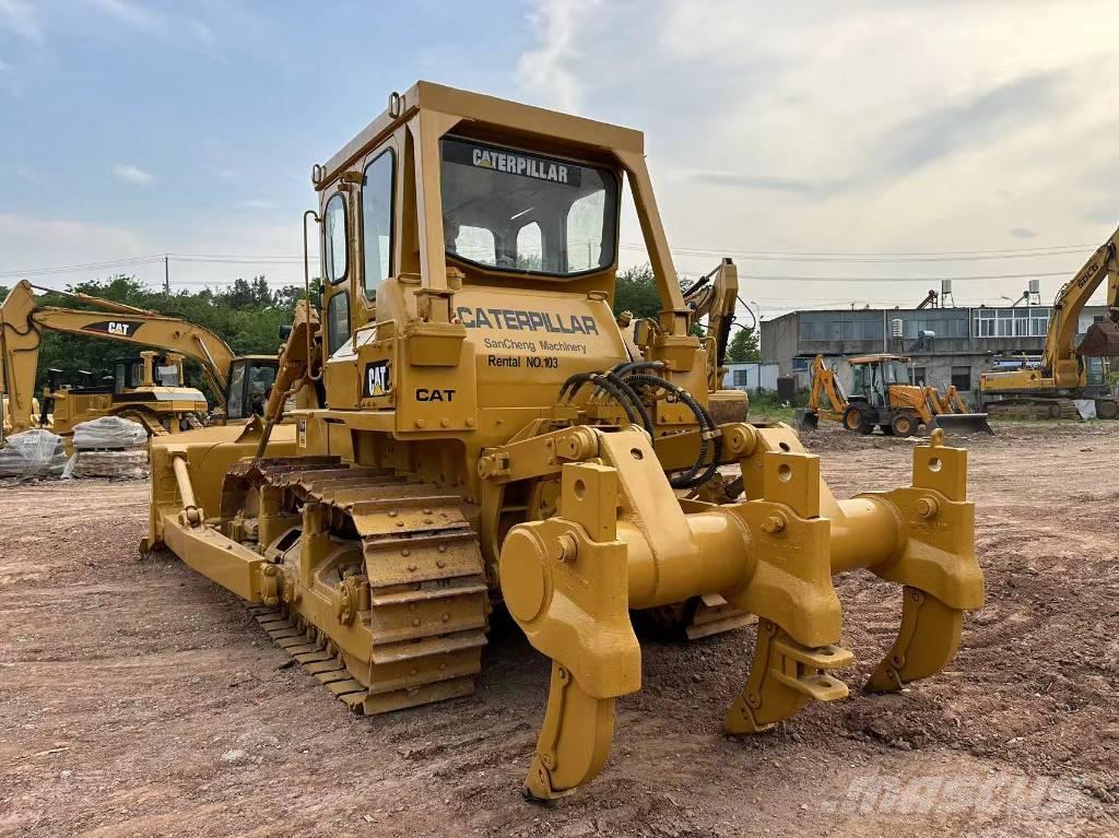 CAT D7G Dozers - Tratores rastos