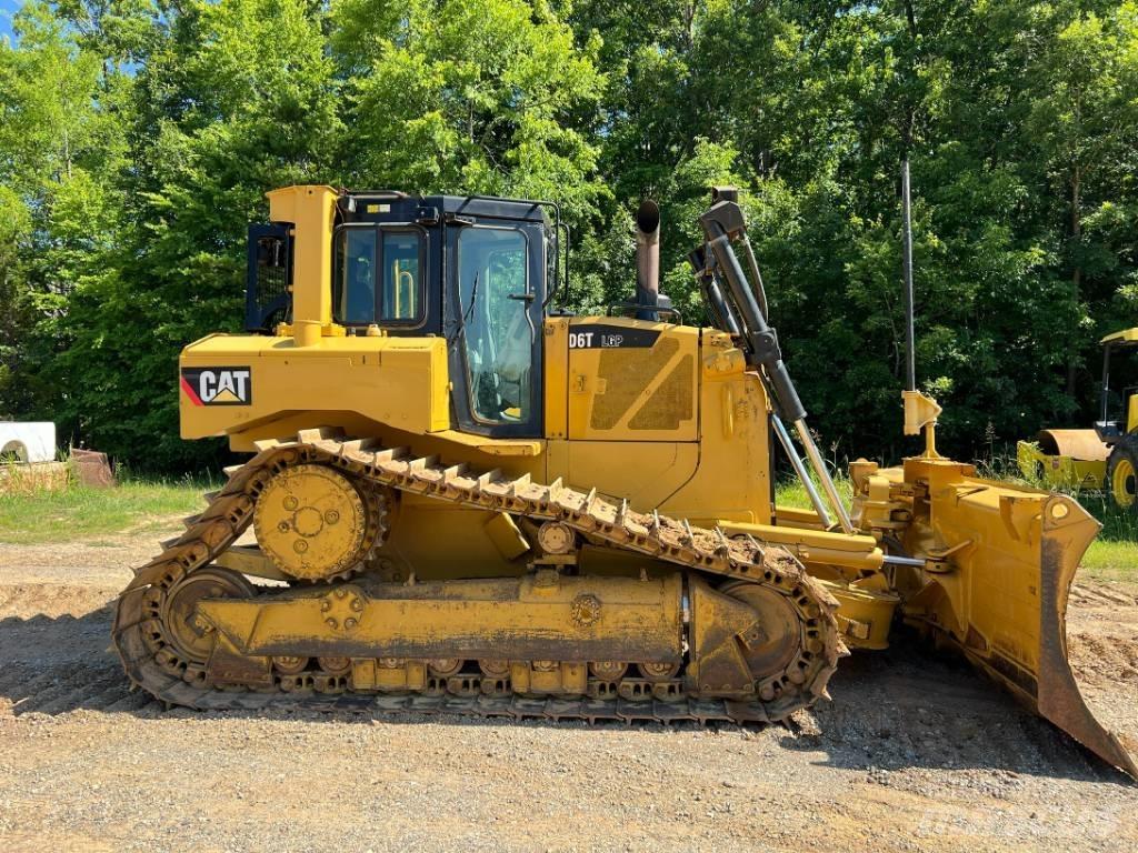 CAT D 6 T LGP VP Dozers - Tratores rastos