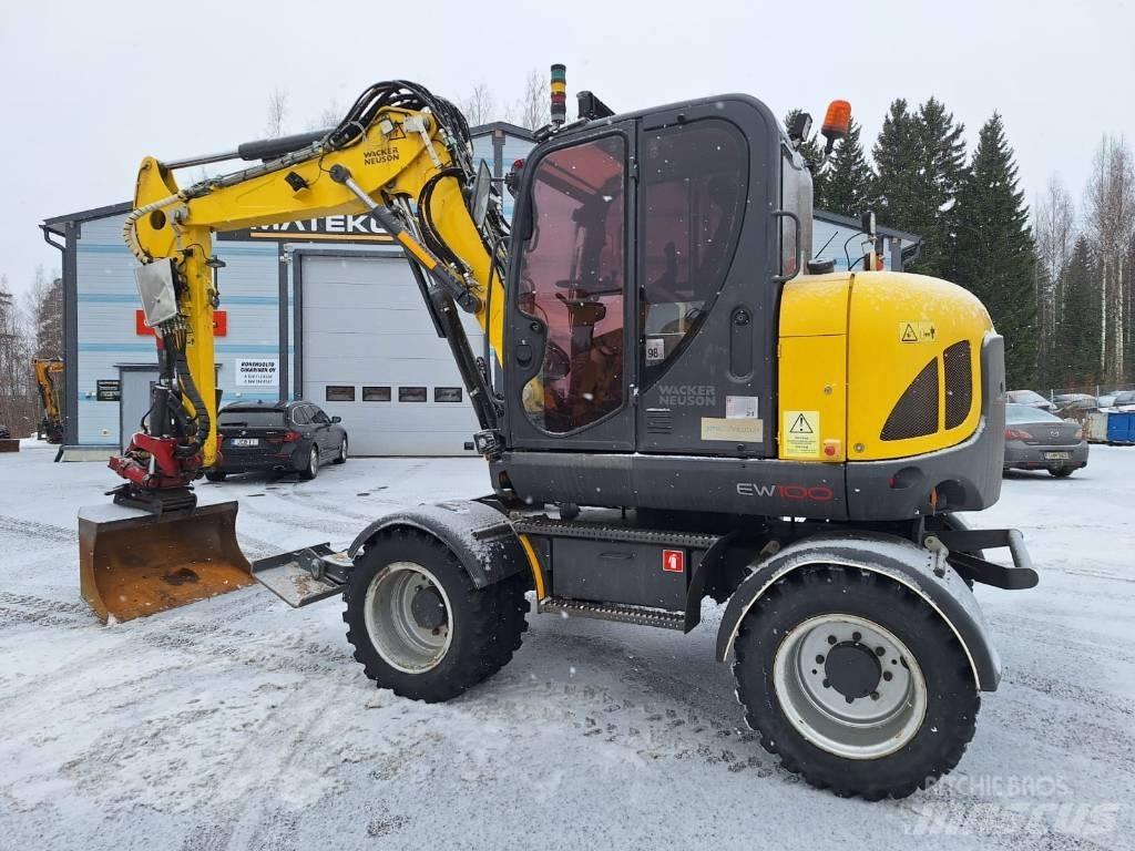 Wacker Neuson 9503-2 Escavadoras de rodas