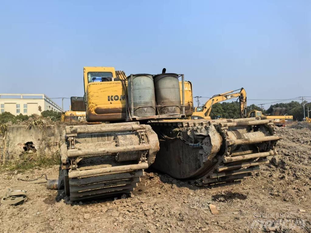 Komatsu PC 200-6 Escavadoras anfíbias