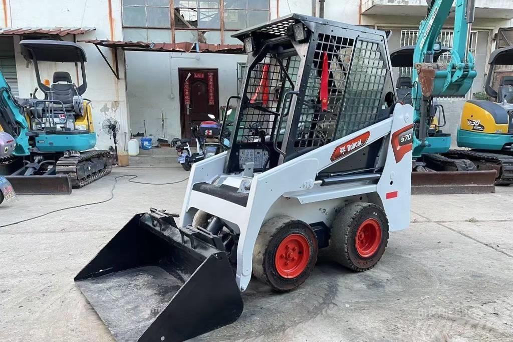 Bobcat S 70 Carregadoras de direcção deslizante