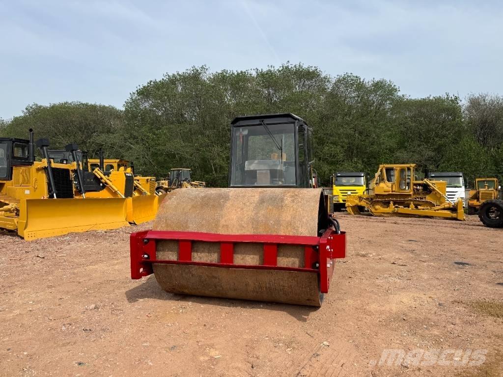 Dynapac CA 30 D Cilindros Compactadores monocilíndricos