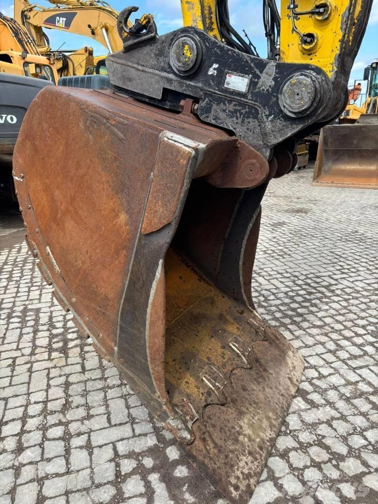 Komatsu PC 210 LC-7 Escavadoras de rastos