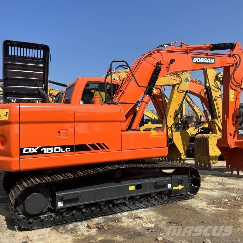 Doosan DX150 Escavadoras de rastos