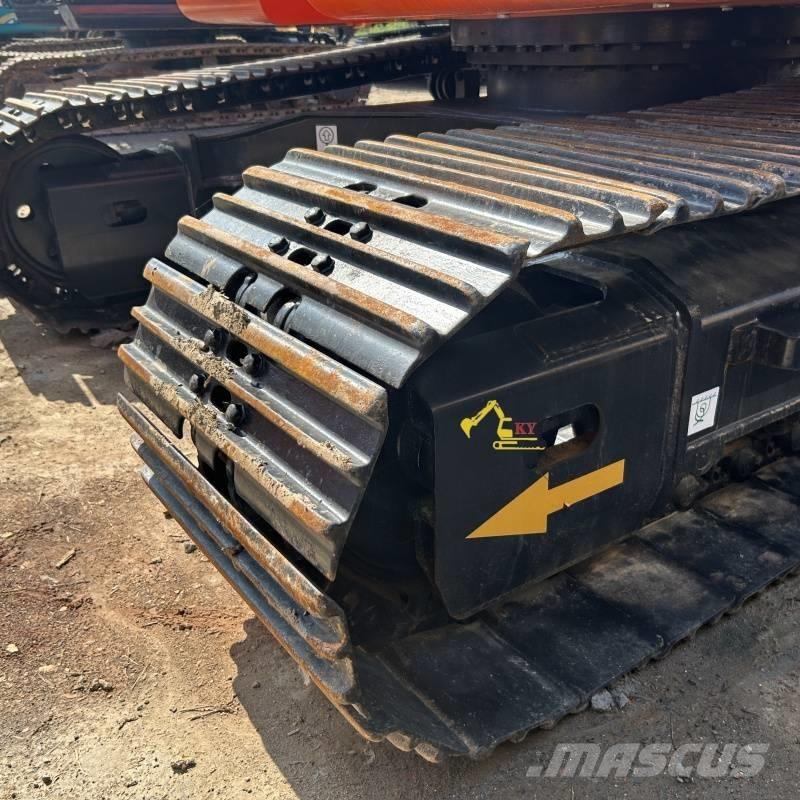 Doosan DX150 Escavadoras de rastos