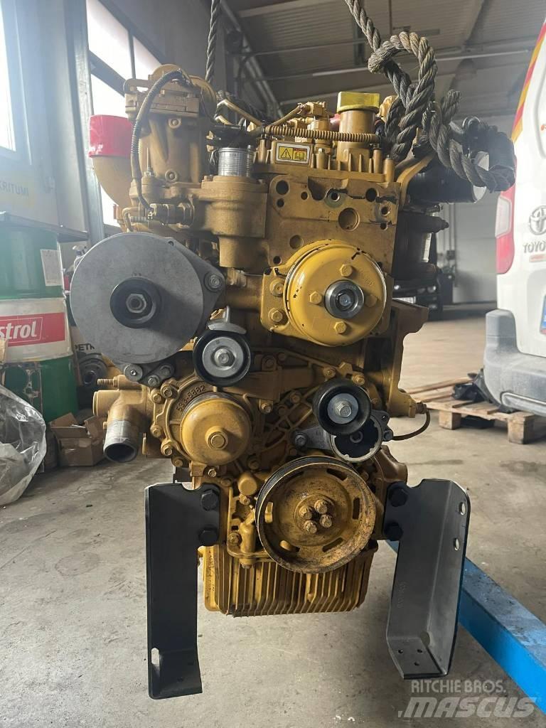 CAT 313 model Motores