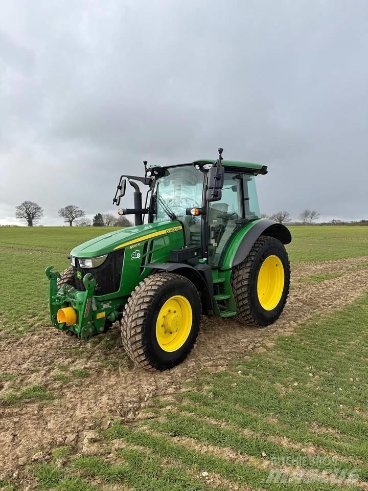 John Deere 5100 R Tratores Agrícolas usados