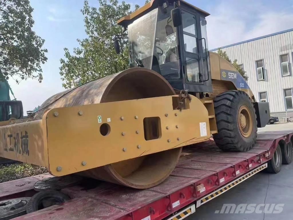  SEM/CAT 522 Cilindros Compactadores monocilíndricos