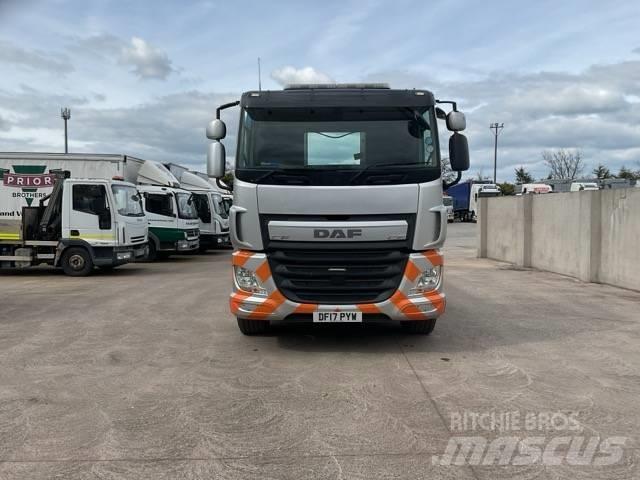 DAF CF 330 Camiões de guincho/estrado