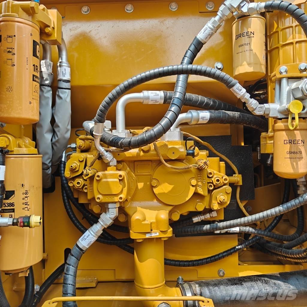 CAT 320D2L Escavadoras de rastos