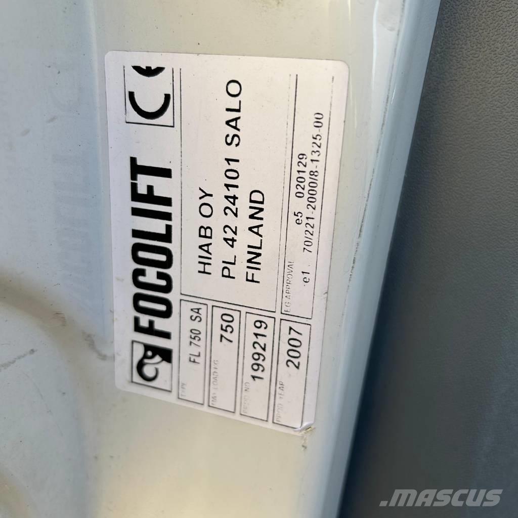 Iveco Daily 3.0 Camiões de caixa fechada