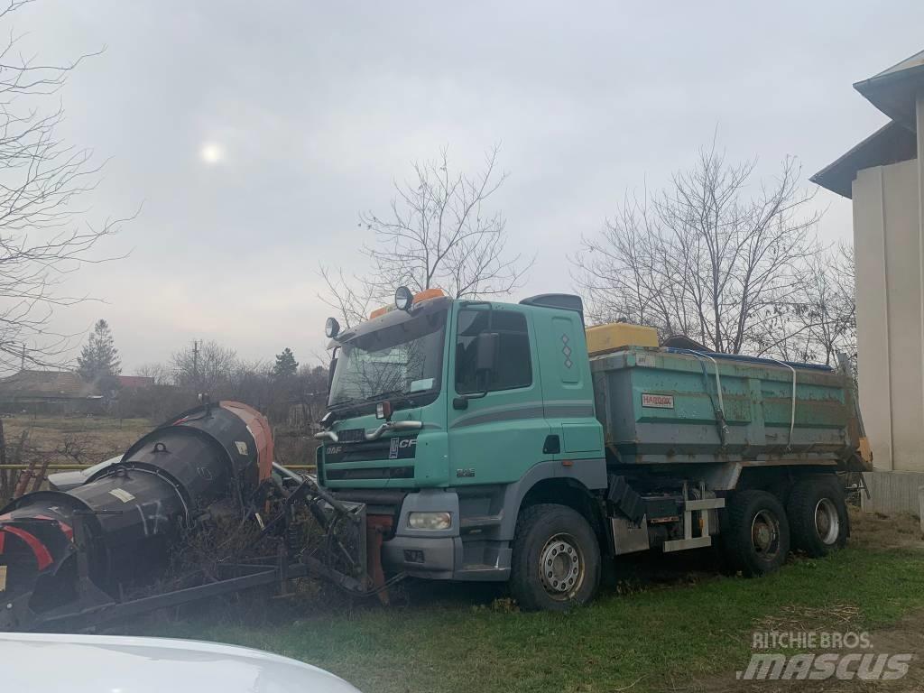DAF CF480 Camiões de caixa fechada