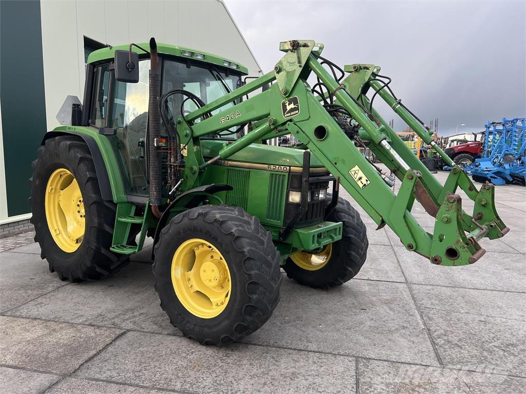 John Deere 6200 Tratores Agrícolas usados