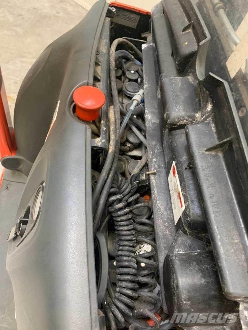 Linde L10 Empilhador para operador externo