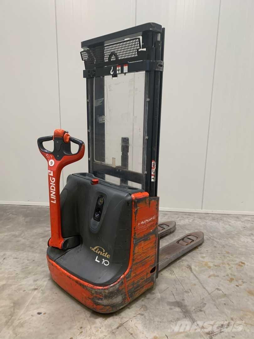 Linde L10 Self propelled stackers