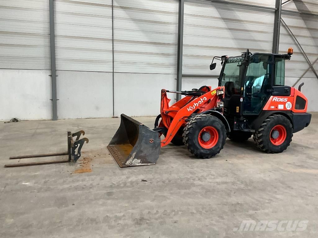 Kubota R 065 Pás carregadoras de rodas