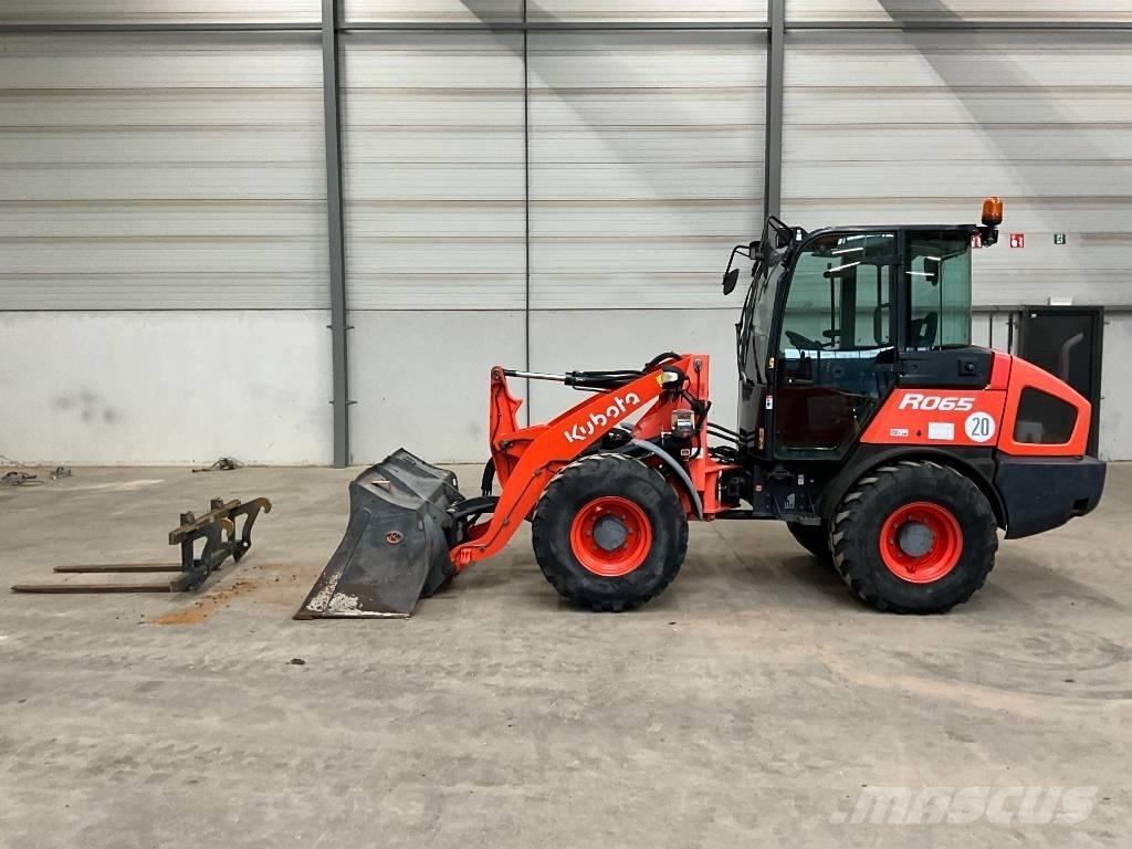 Kubota R 065 Pás carregadoras de rodas