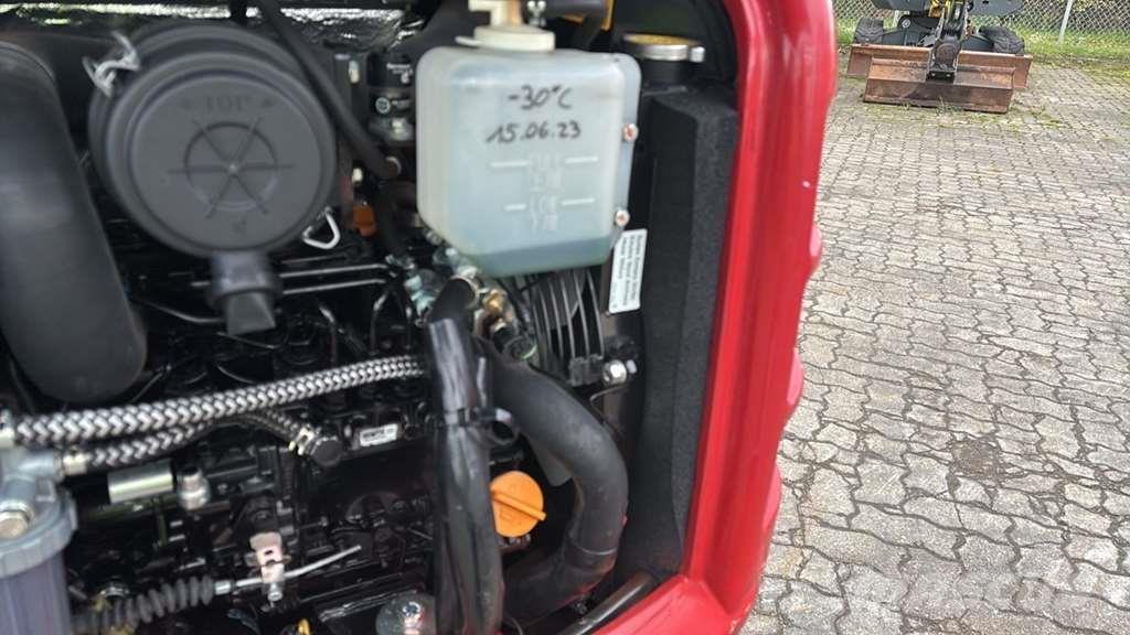 Takeuchi TB216 Mini Escavadoras <7t