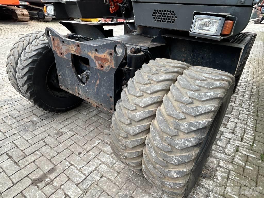 Hitachi ZX 140 W Escavadoras de rodas