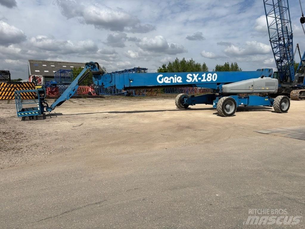 Genie SX 180 Elevadores braços Telescópicos