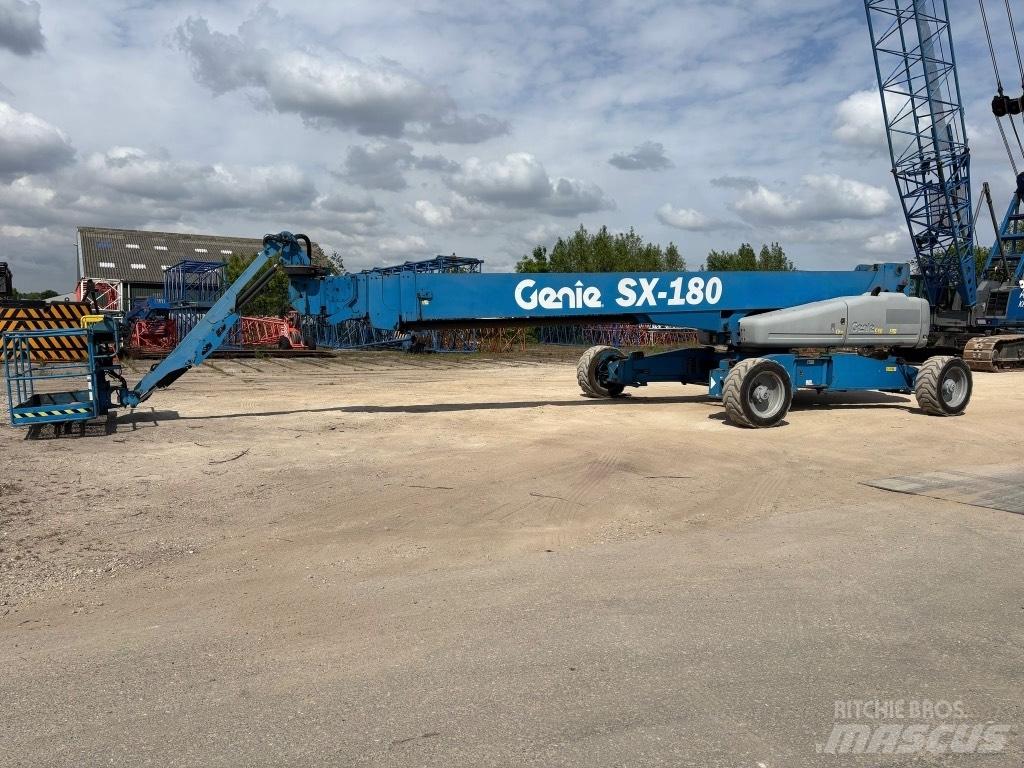 Genie SX 180 Elevadores braços Telescópicos