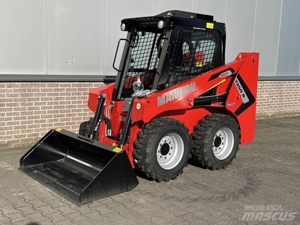 Manitou 1350R Carregadoras de direcção deslizante