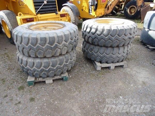 Goodyear 17,5x25 Pneus, Rodas e Jantes