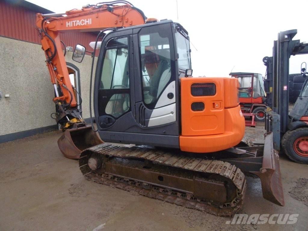 Hitachi 85 US Escavadoras Midi 7t - 12t