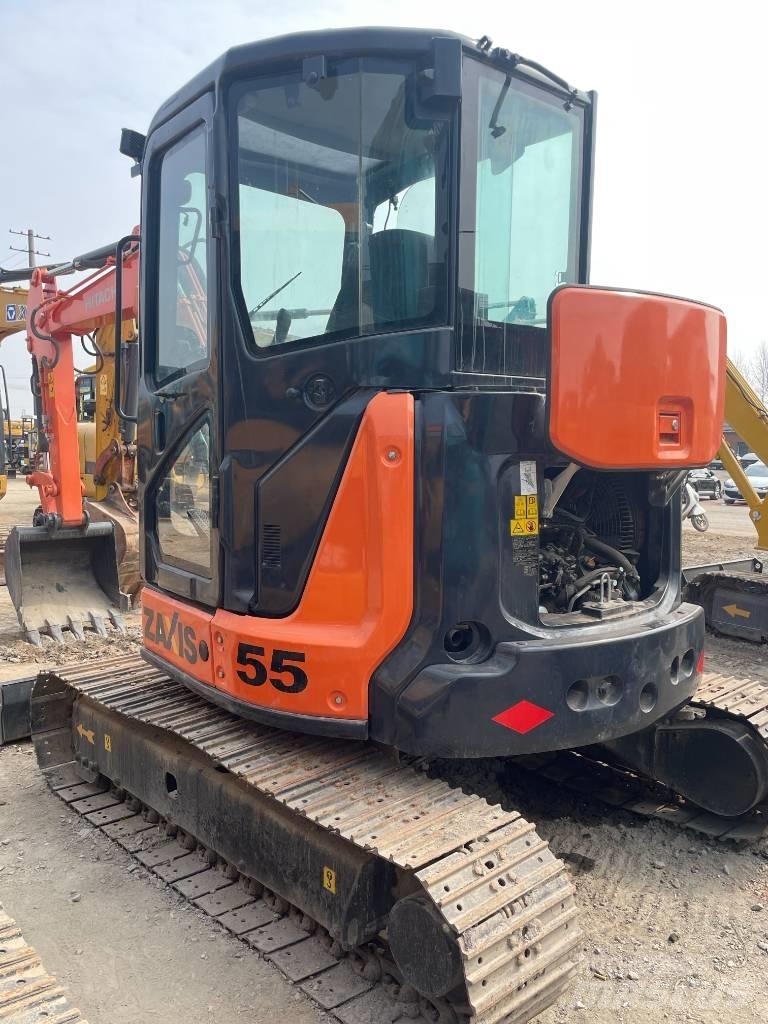 Hitachi ZX 55 Mini Escavadoras <7t