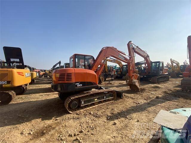Doosan DX80 Mini Escavadoras <7t
