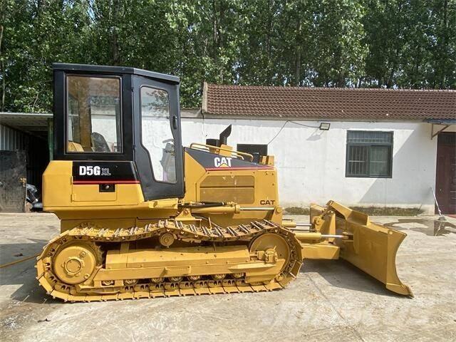 CAT D5G Dozers - Tratores rastos