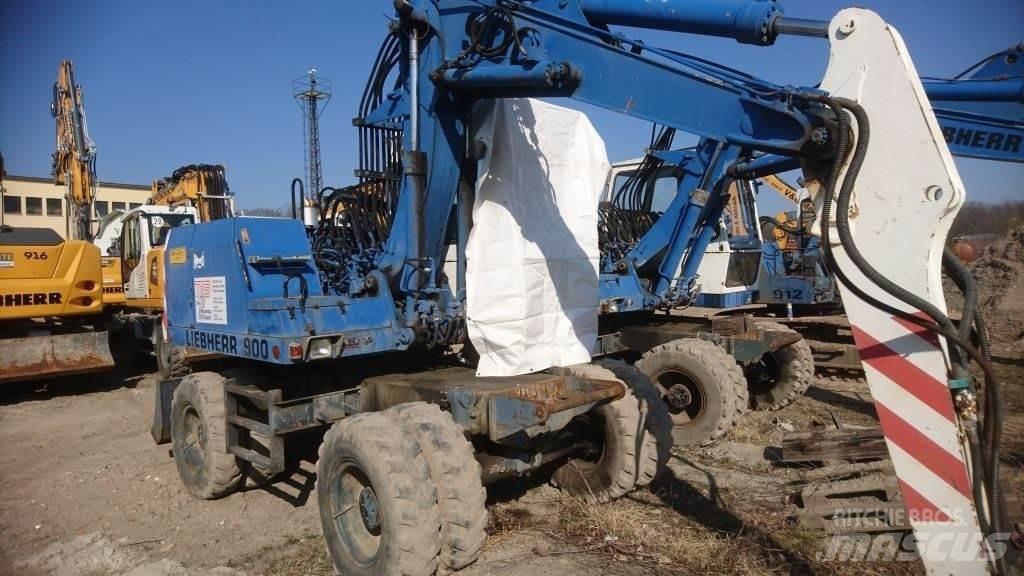 Liebherr A900-C Escavadoras de rodas