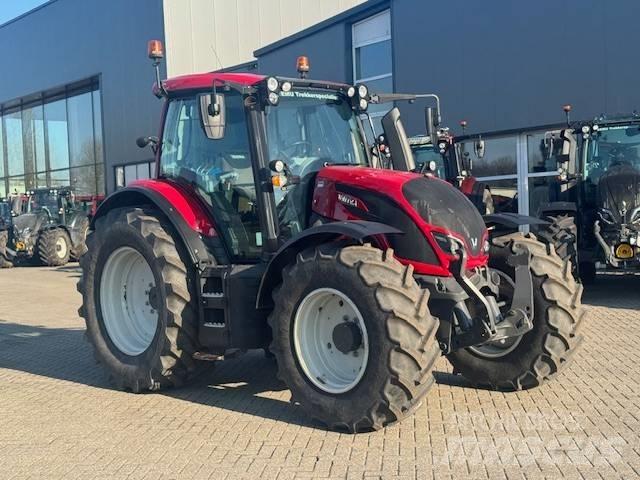Valtra N134 Hitech Tratores Agrícolas usados