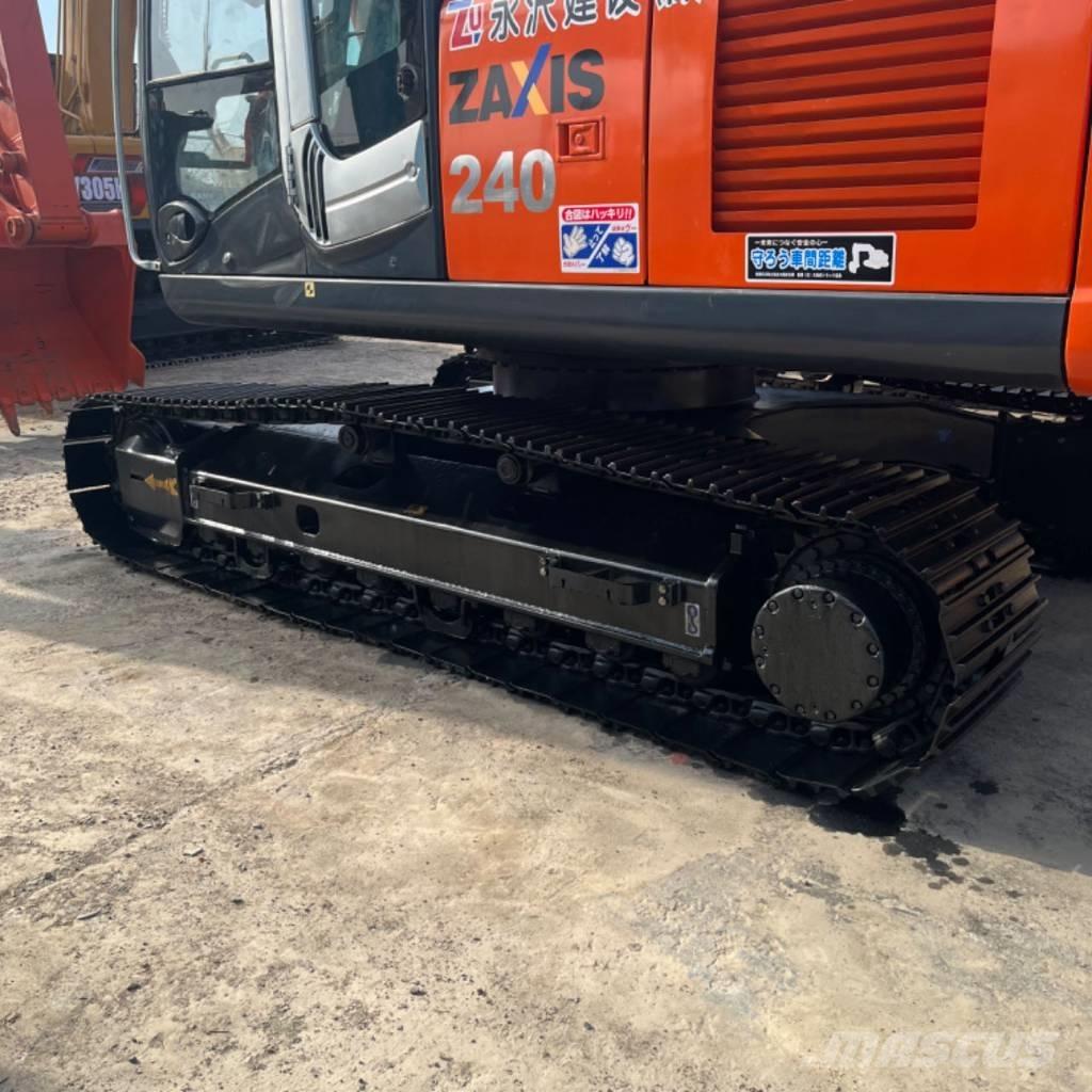 Hitachi ZX 240 Escavadoras de rastos