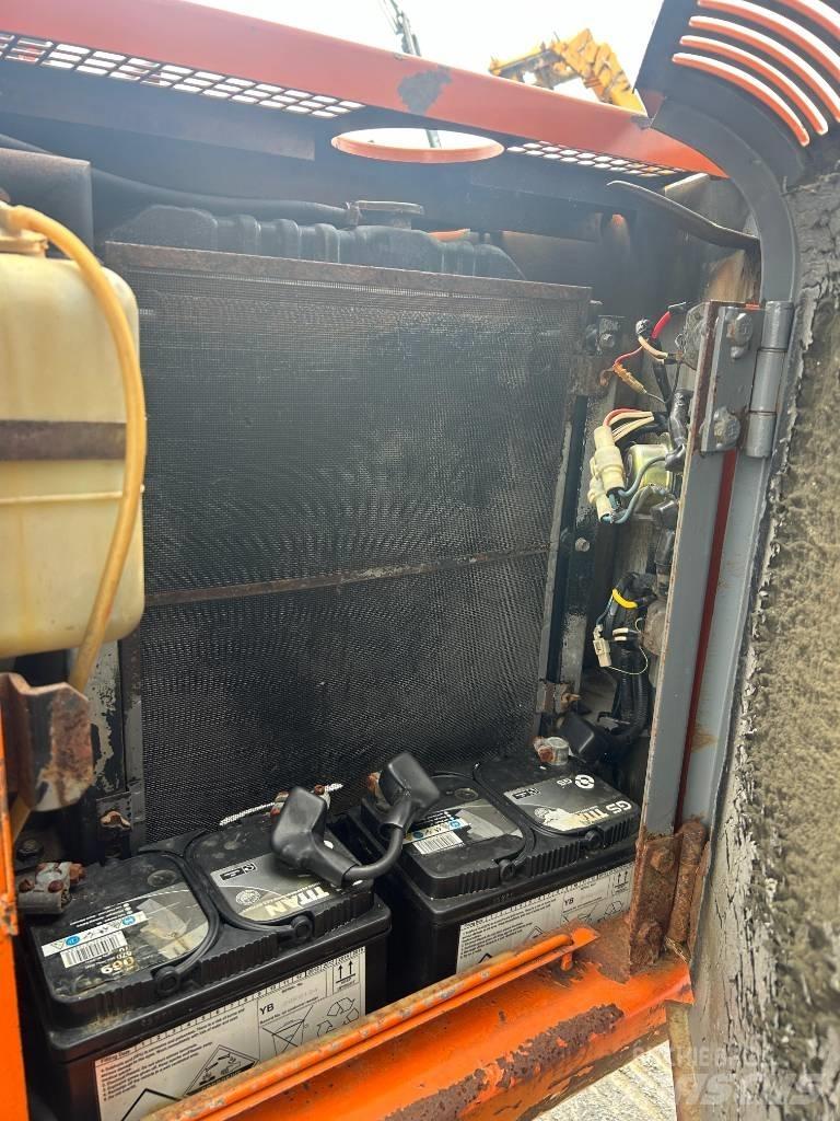 Hitachi EX 60-1 Escavadoras de rastos