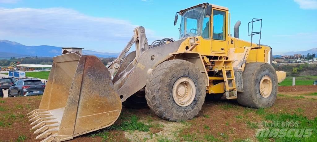 Volvo L 220 E Pás carregadoras de rodas