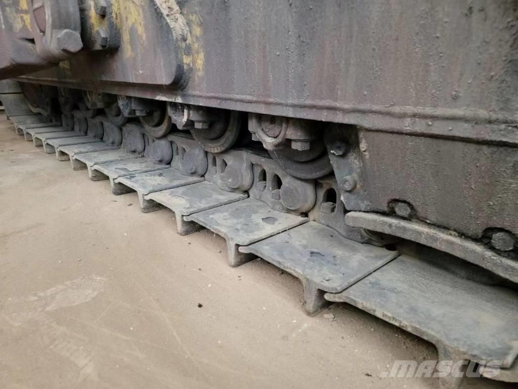 CAT D7G2 Dozers - Tratores rastos