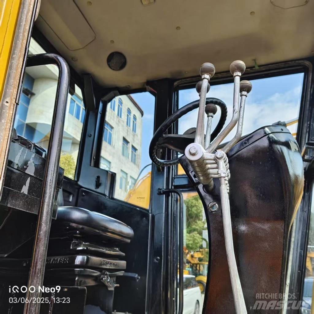 CAT 140 G Motoniveladoras