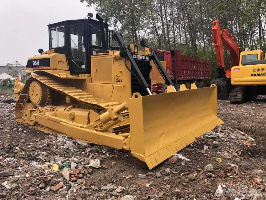 CAT D 6 H Dozers - Tratores rastos